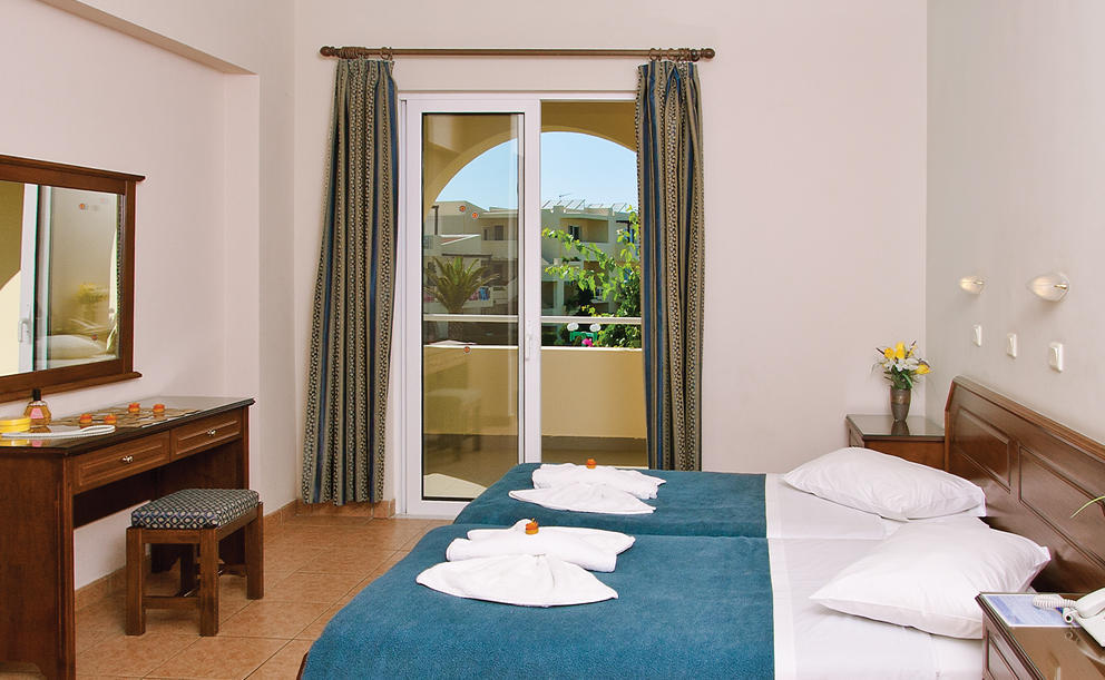 Santa Helena Beach Resort Платаньяс Номер фото