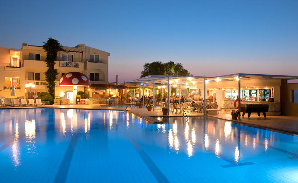 Santa Helena Beach Resort Платаньяс Экстерьер фото